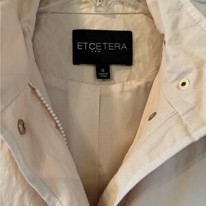 Etcetera Beige Trench Coat NWT Size 6 Originally $385